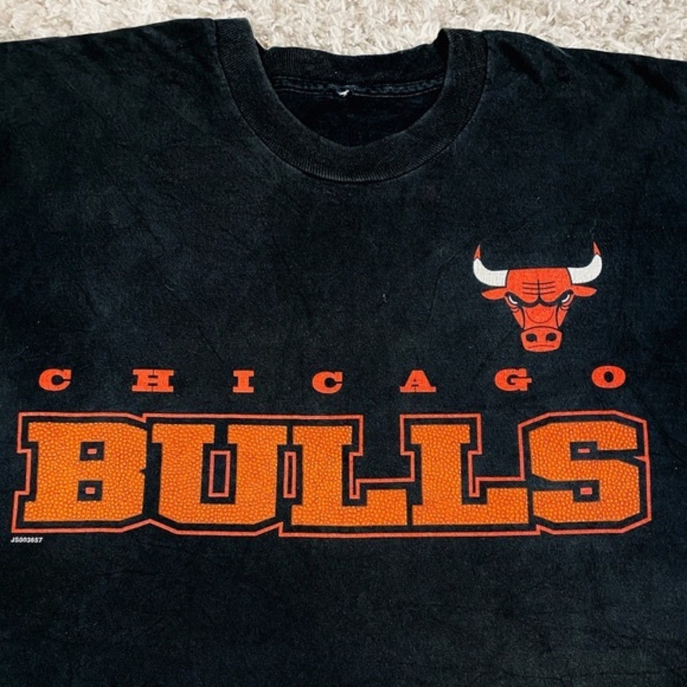 Vintage Chicago Bulls T Shirt Black Oversized Tee - Picture 3 of 5